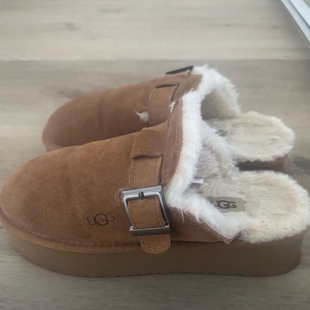 UGG Cream Shearling-Lined Slip-On Clog